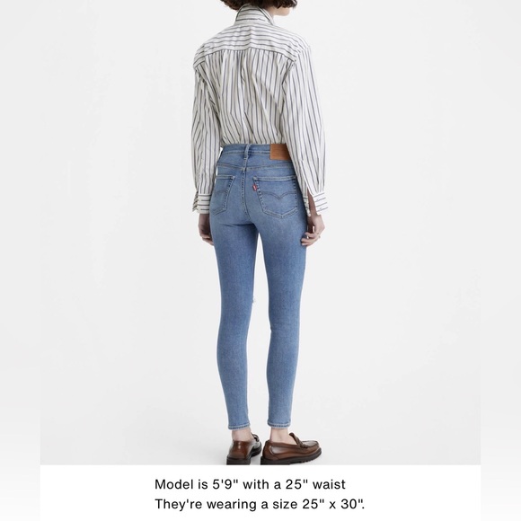 Levi’s 720 High Rise Super Skinny Jeans — Medium Wash — Size 28 - Picture 3 of 9